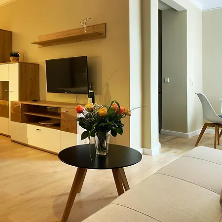 Apartment Moments - Goschwitzstrasse 27 A *