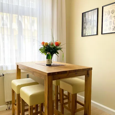 Moments - Goschwitzstrasse 27 A Apartment